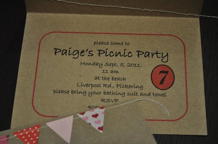 DIY bunting flag invitation