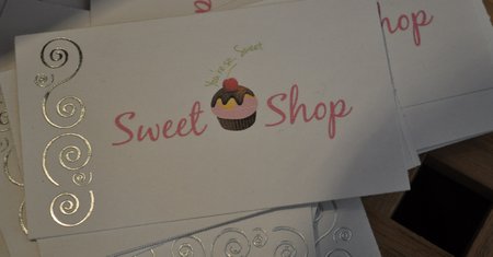 cupcake business cards.