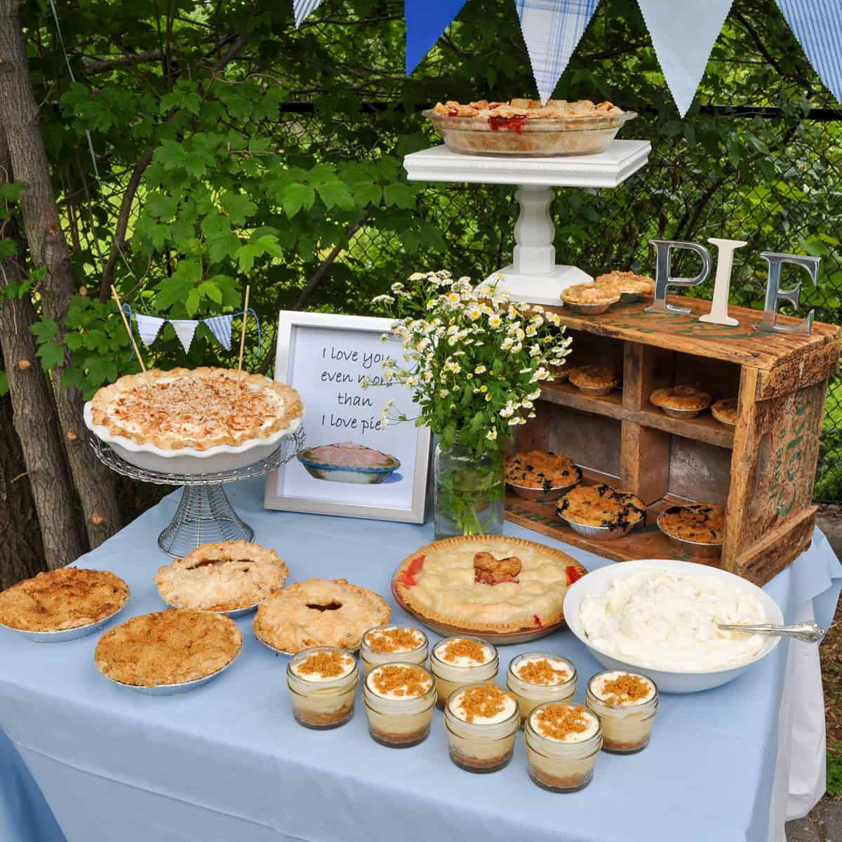 Pie stand pie buffet desset table.