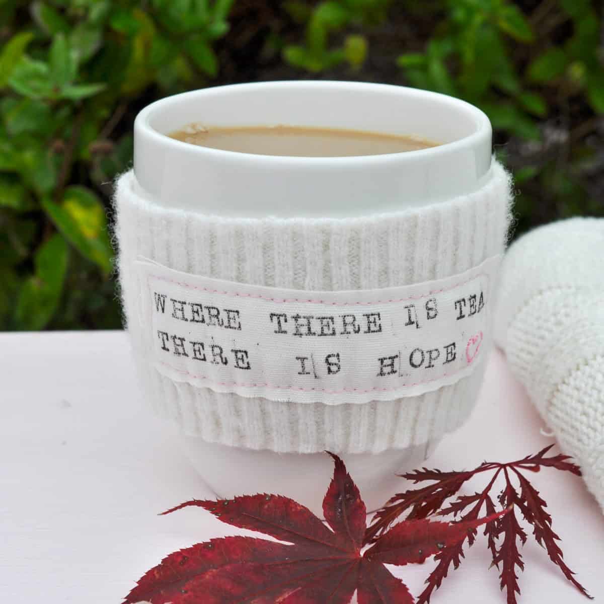 DIY mug cozy.