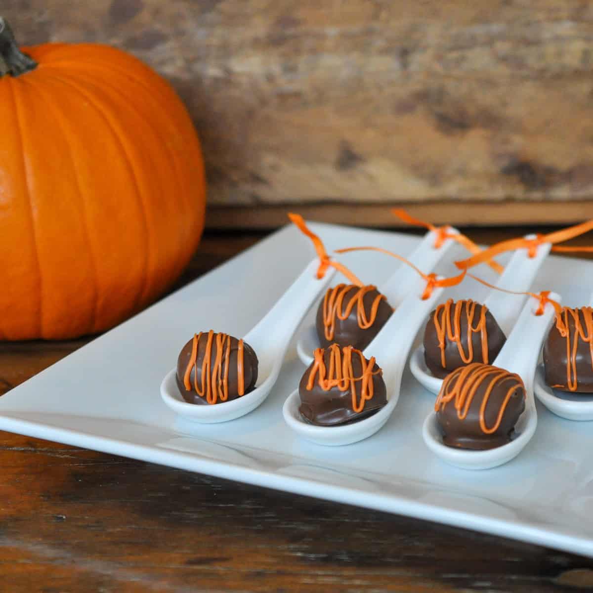 Easy homemade pumpkin chocolate truffles.