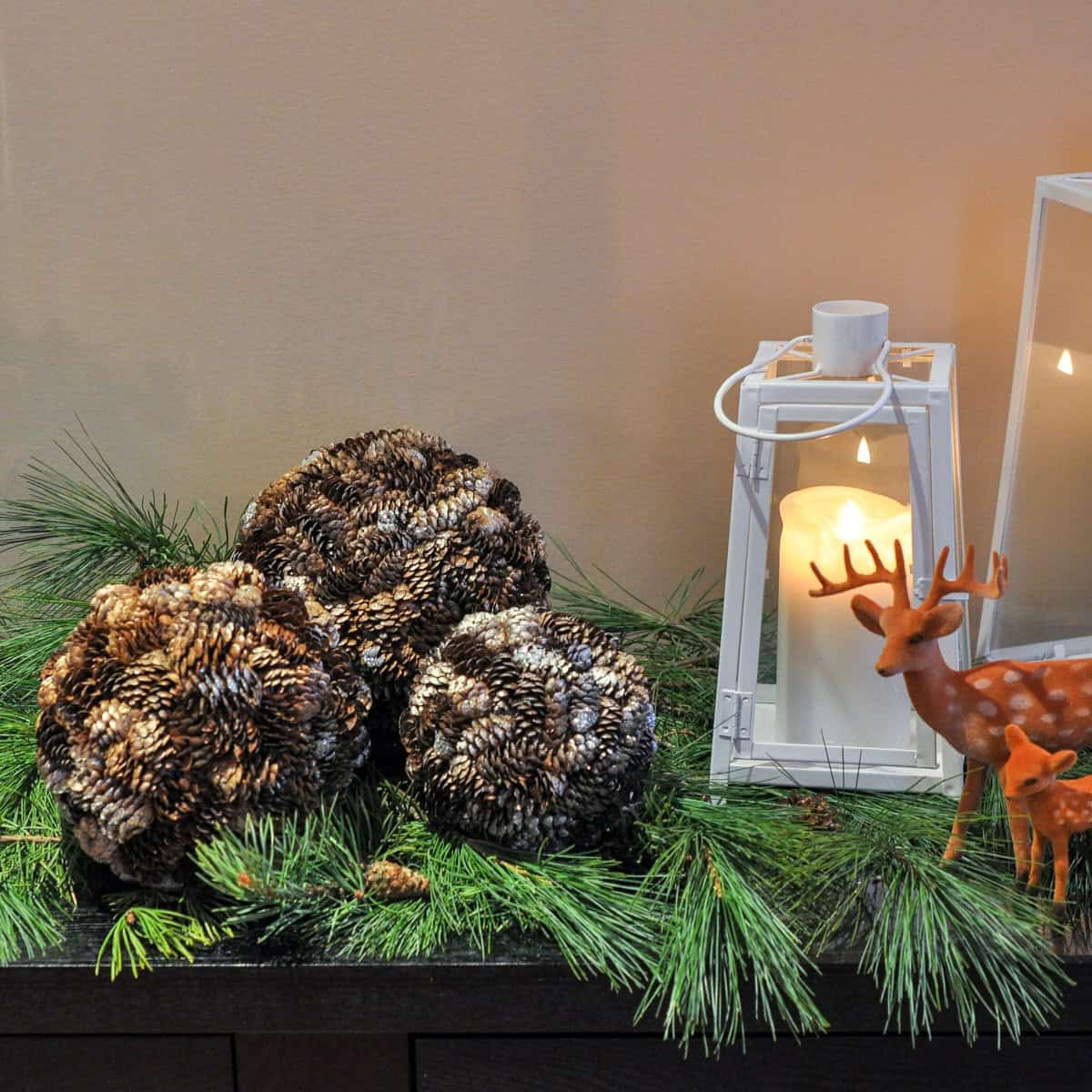 DIY pinecone ball Christmas ornaments.