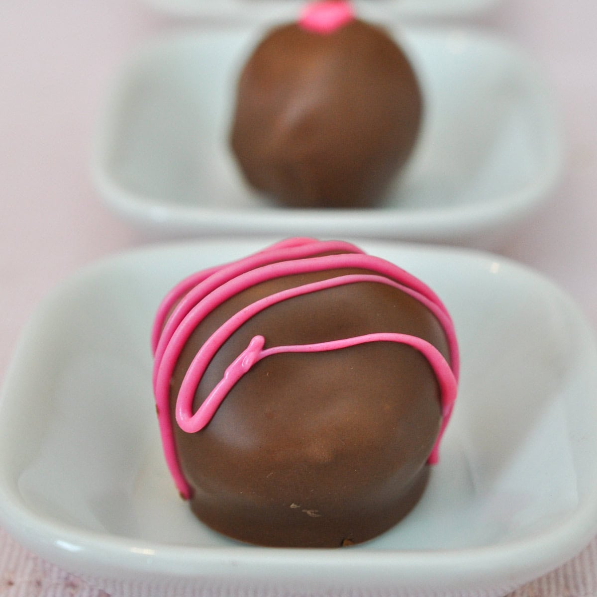 Easy three ingredient chocolate truffle recipe.