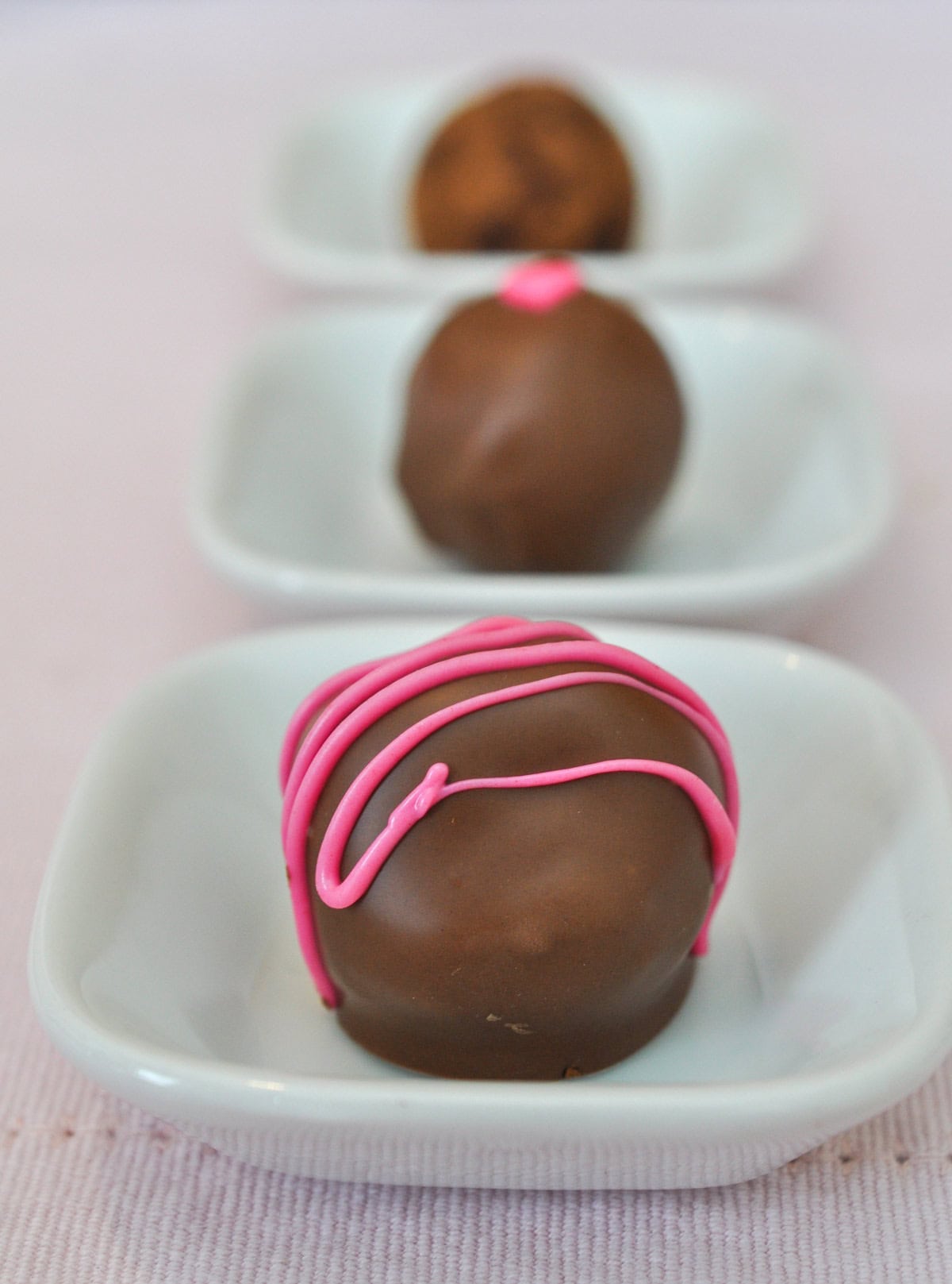 Easy 3 ingredient chocolate truffle recipe.