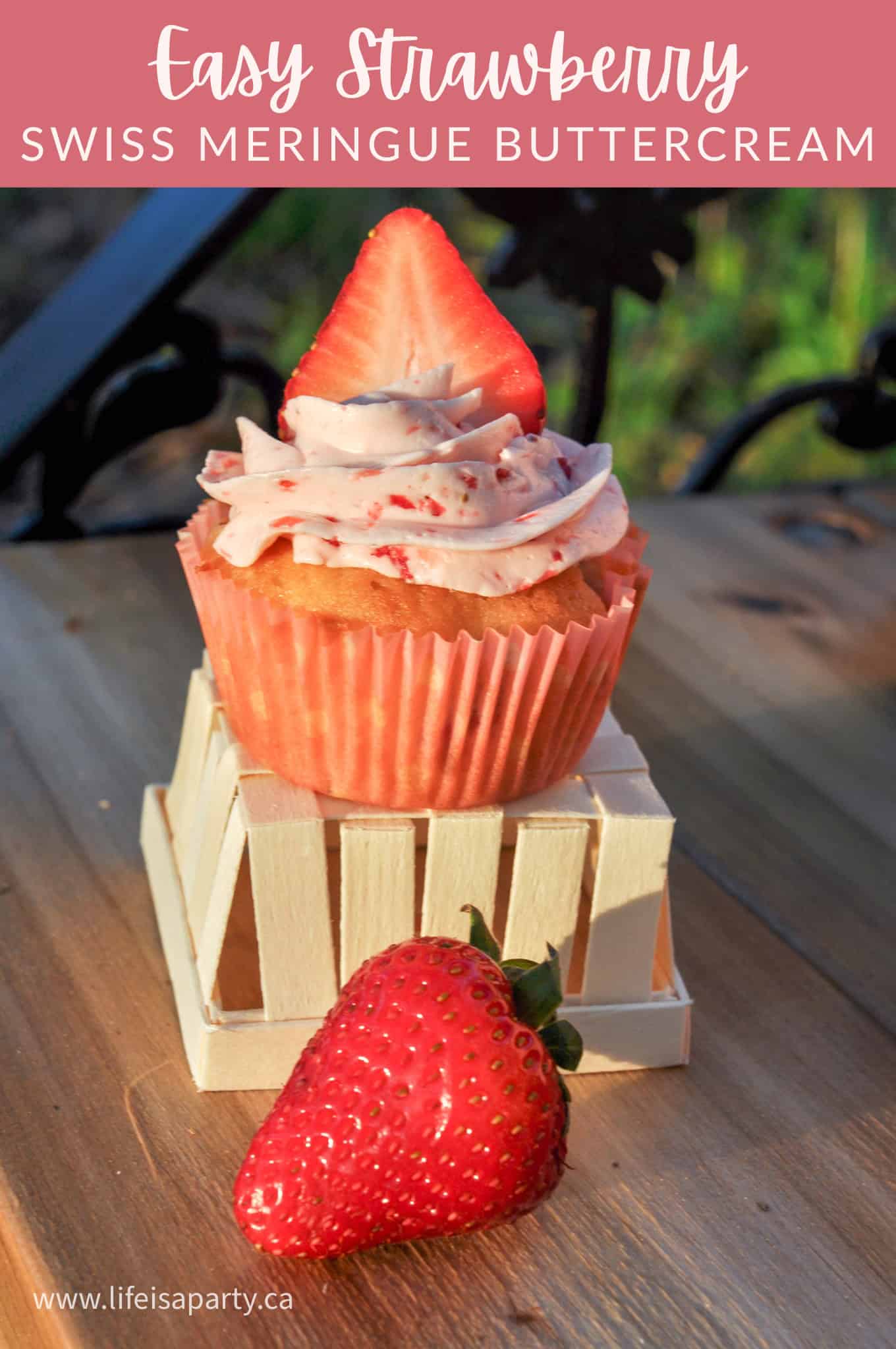 how to make strawberry icing