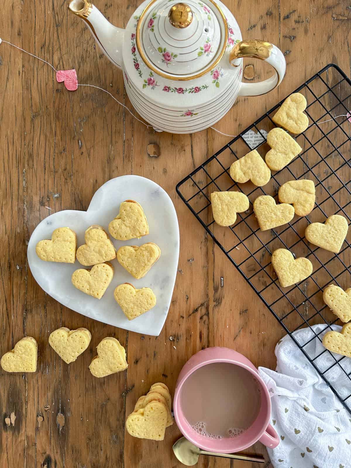 Homemade custard cream recipe.