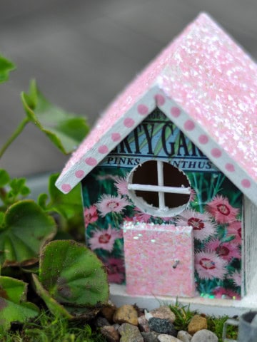 How to make a fairy house for a fairy garden.