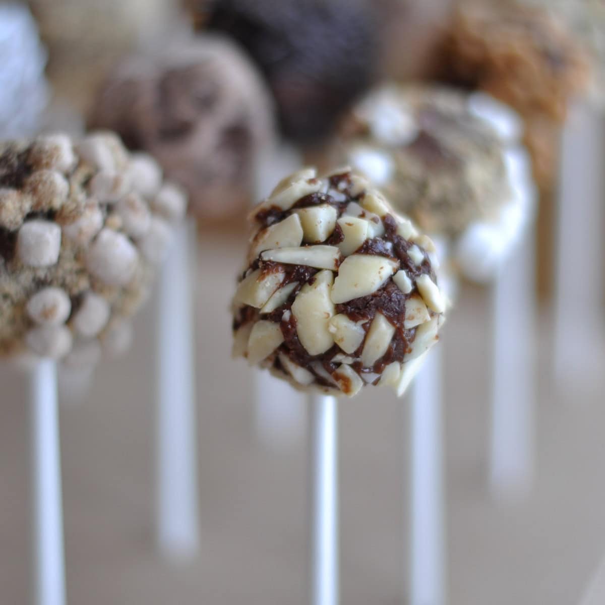 Easy chocolate truffle pops recipe.