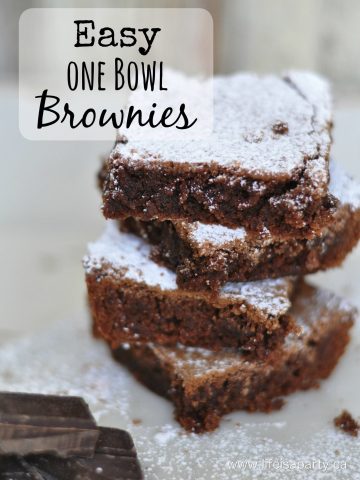 Easy One Bowl Brownies: easy to make, simple ingredients you already have in your pantry, and better than a store bought mix. Promise.