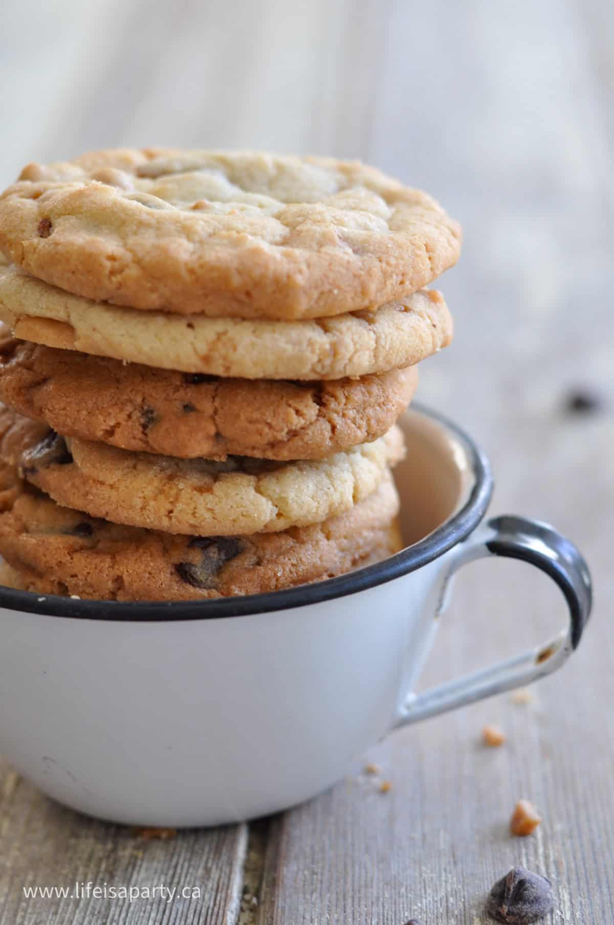 Chocolate chip cookies made with shortening.