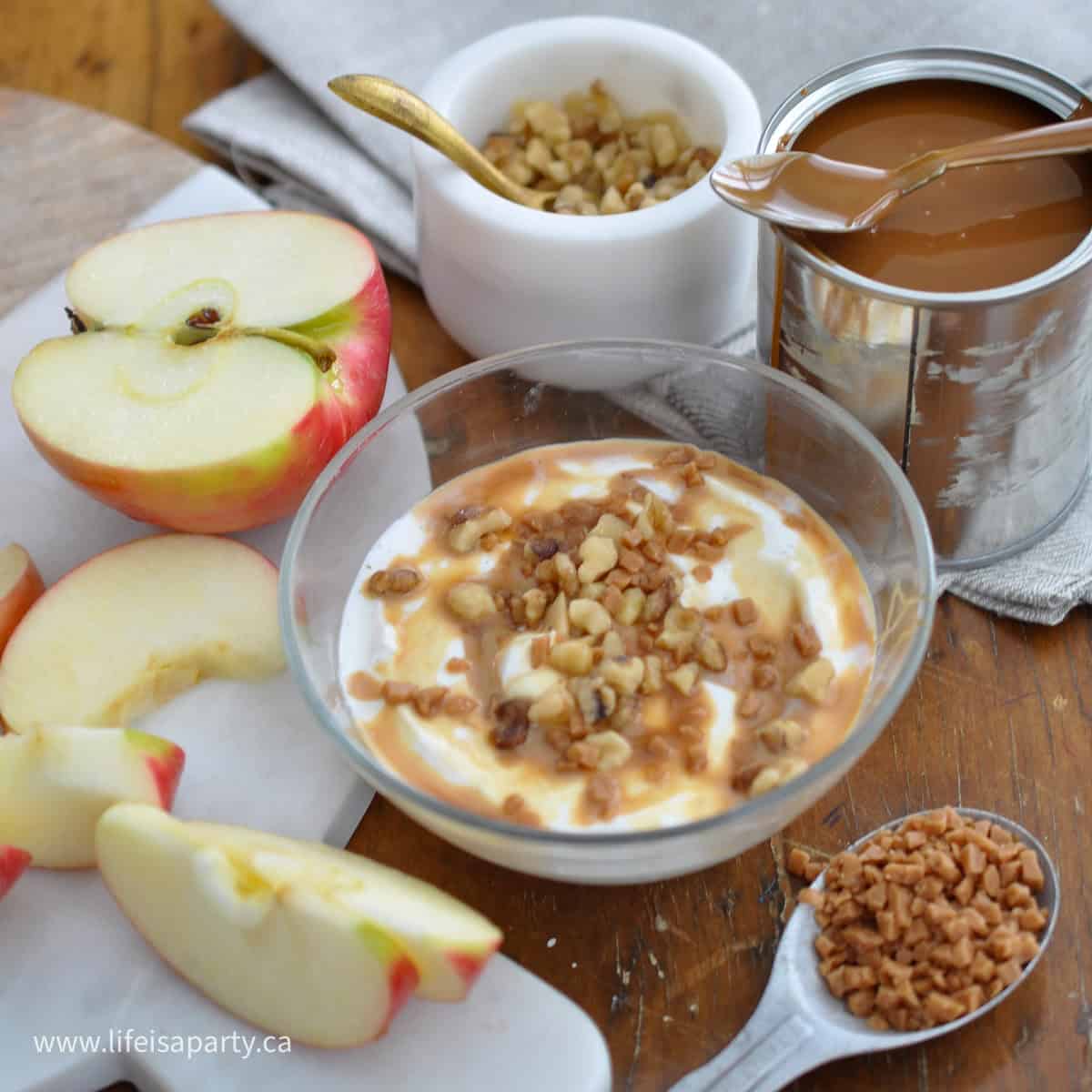 Smooth cottage cheese apple dip.