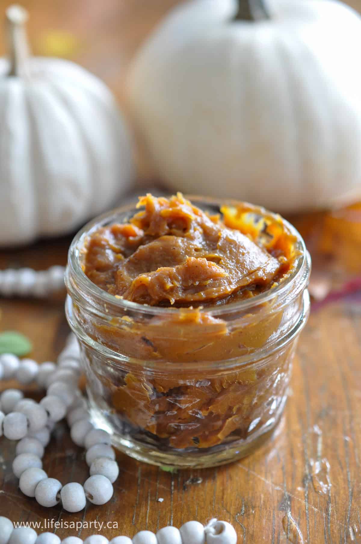 How to make caramel pumpkin butter.