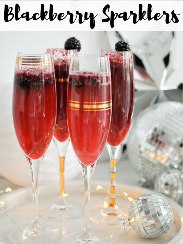 Blackberry Sparklers: fresh blackberries are pureed for this cocktail, make it with alcoholic, or without for a non alcoholic mocktail version.