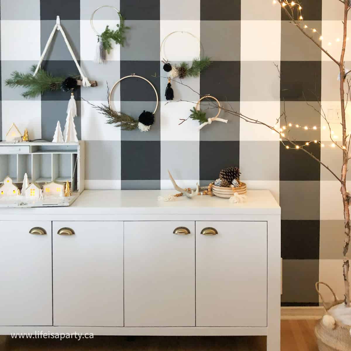 Scandinavian inspired Christmas decor ideas.