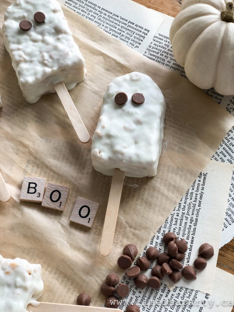 Halloween Ghost Rice Krispie Squares - Life is a Party
