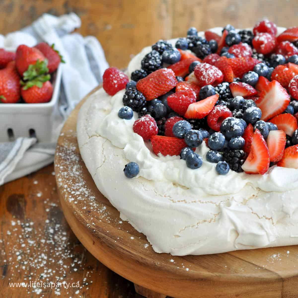 easy summer pavlova