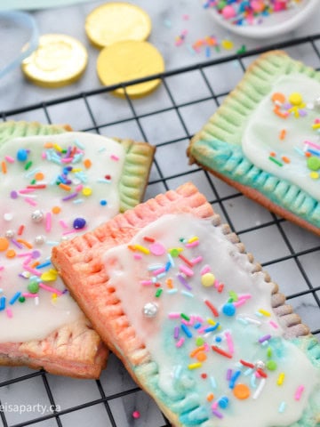 how to make rainbow pop tarts