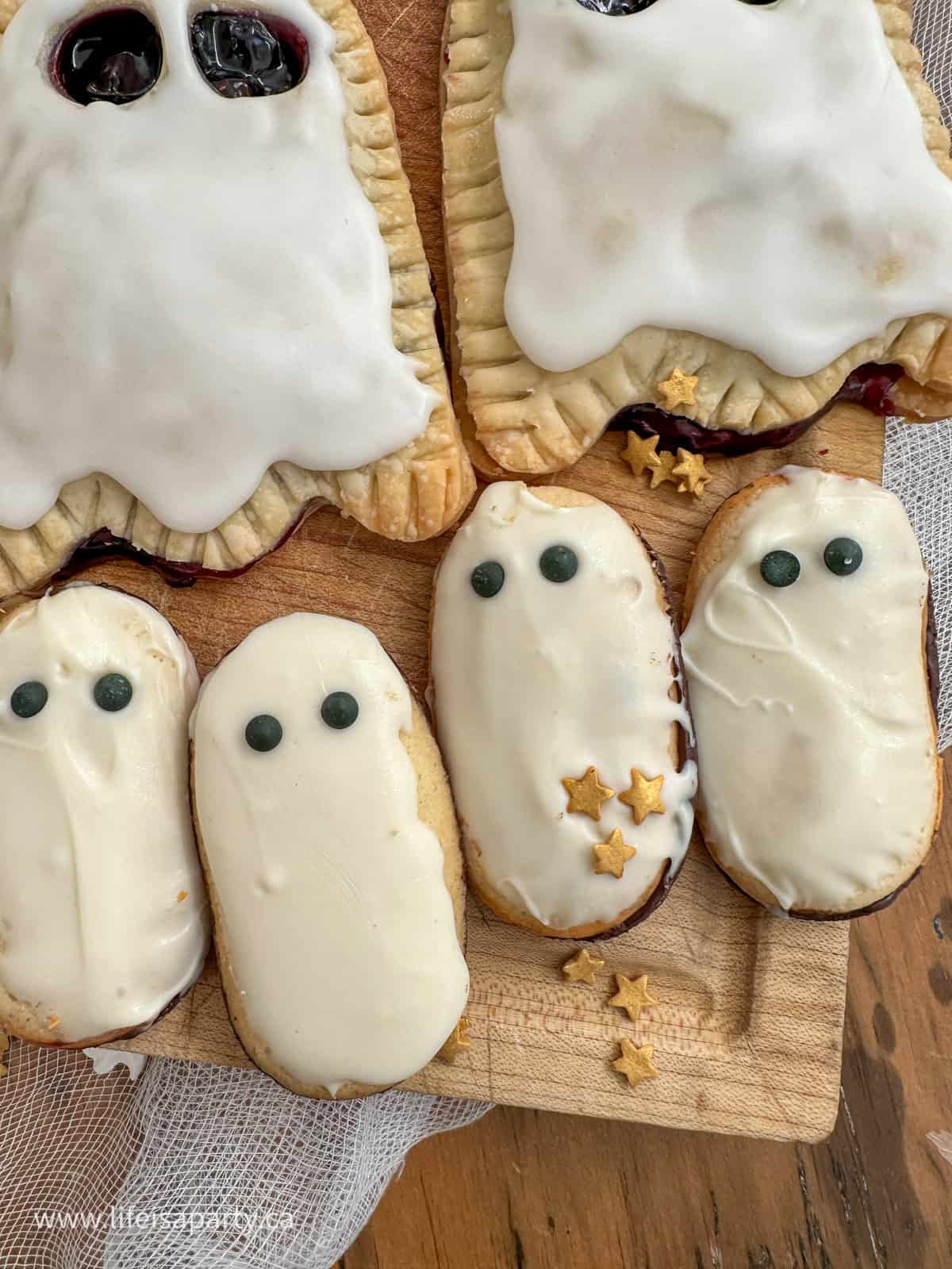 Easy ghost cookies.