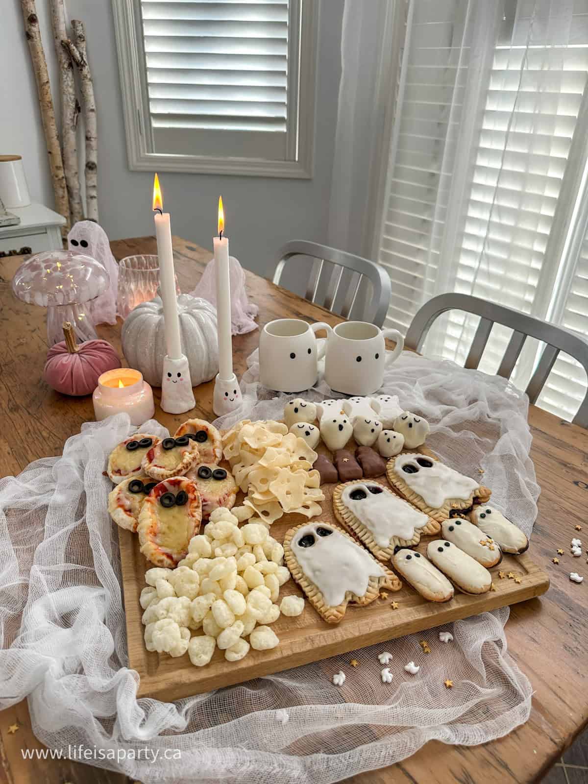 Halloween ghost themed food ideas.