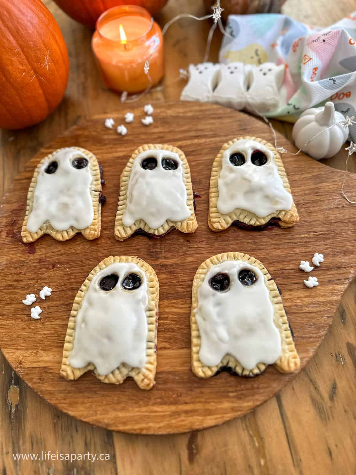 boo-berry ghost hand pies pop tarts