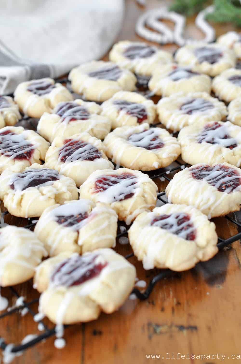 raspberry almond thumbprint cookie recipes