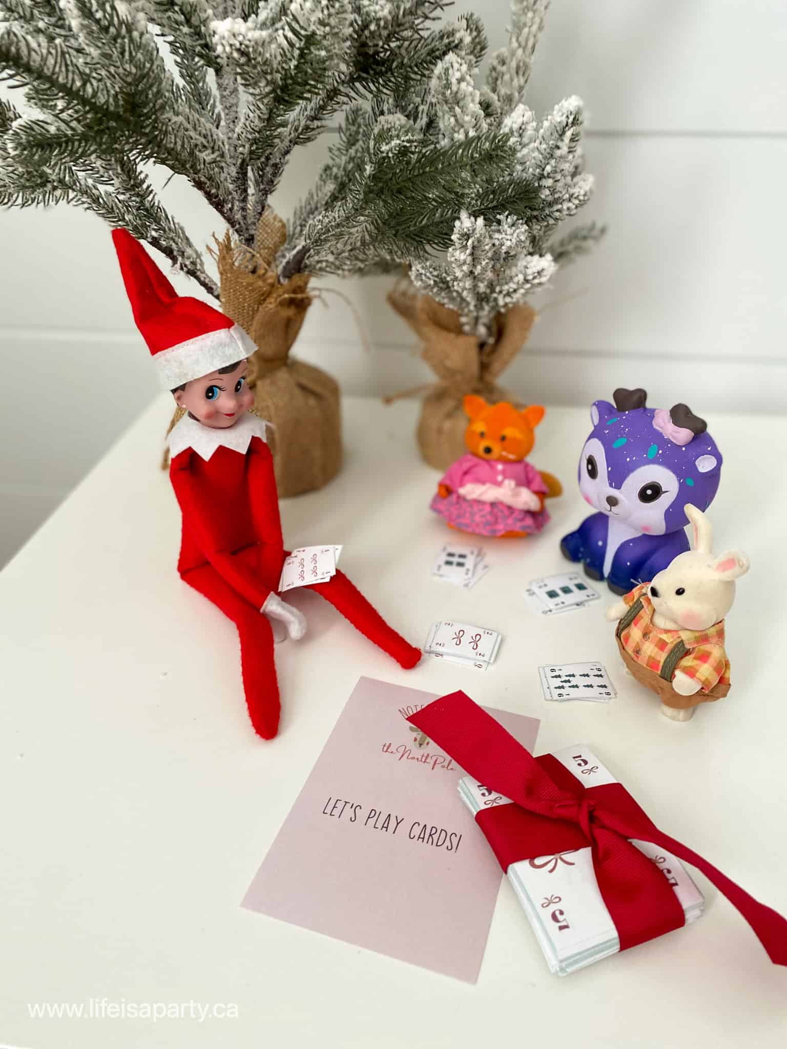 Elf on the shelf free printable mini playing cards.